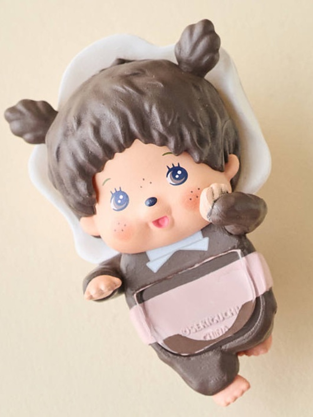 Monchhichi Hipper Blind Box Self-Adhesive Figure Sonny Angel
